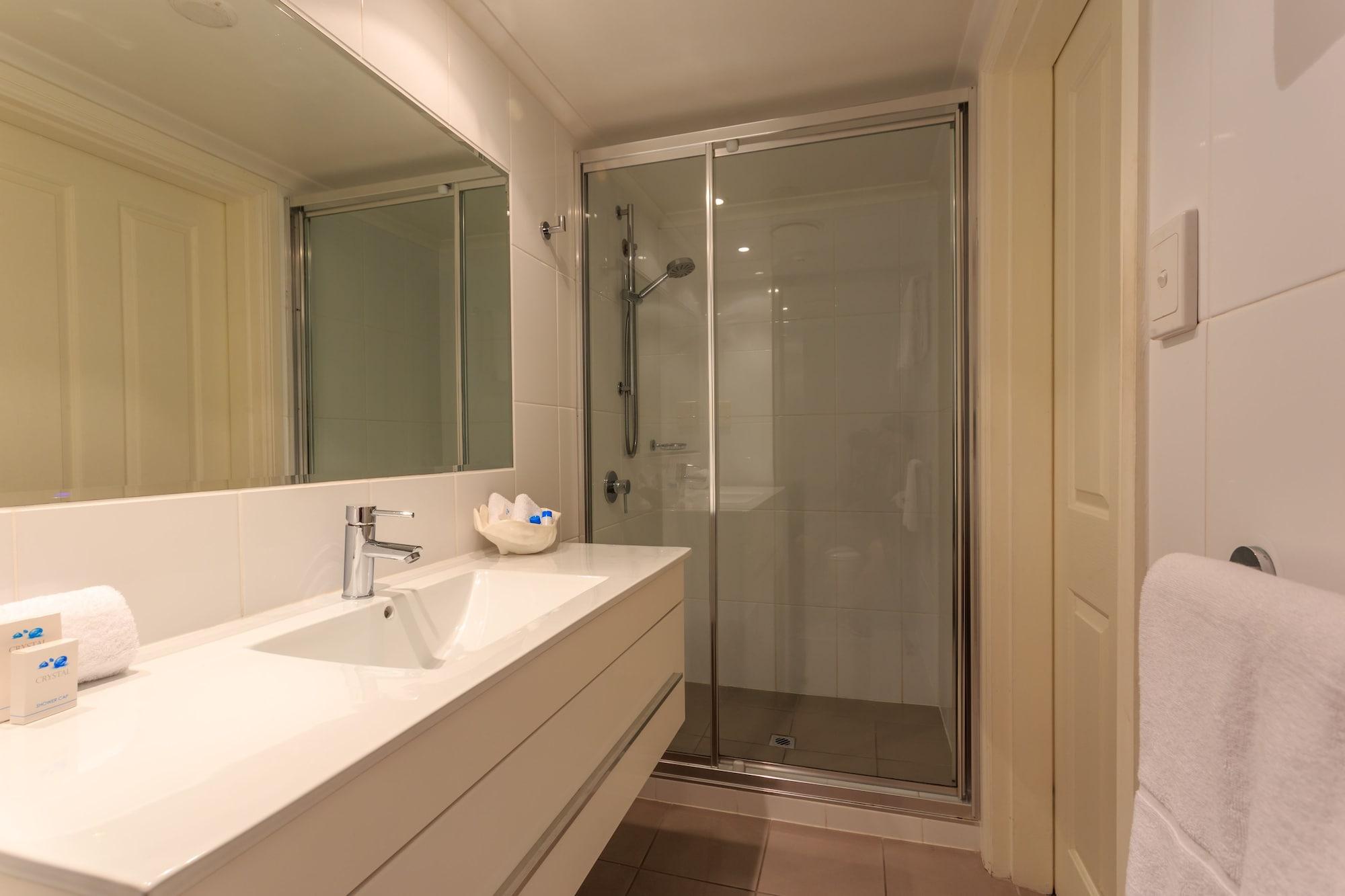 פורט דוגלאס Macrossan House Boutique Holiday Apartments מראה חיצוני תמונה