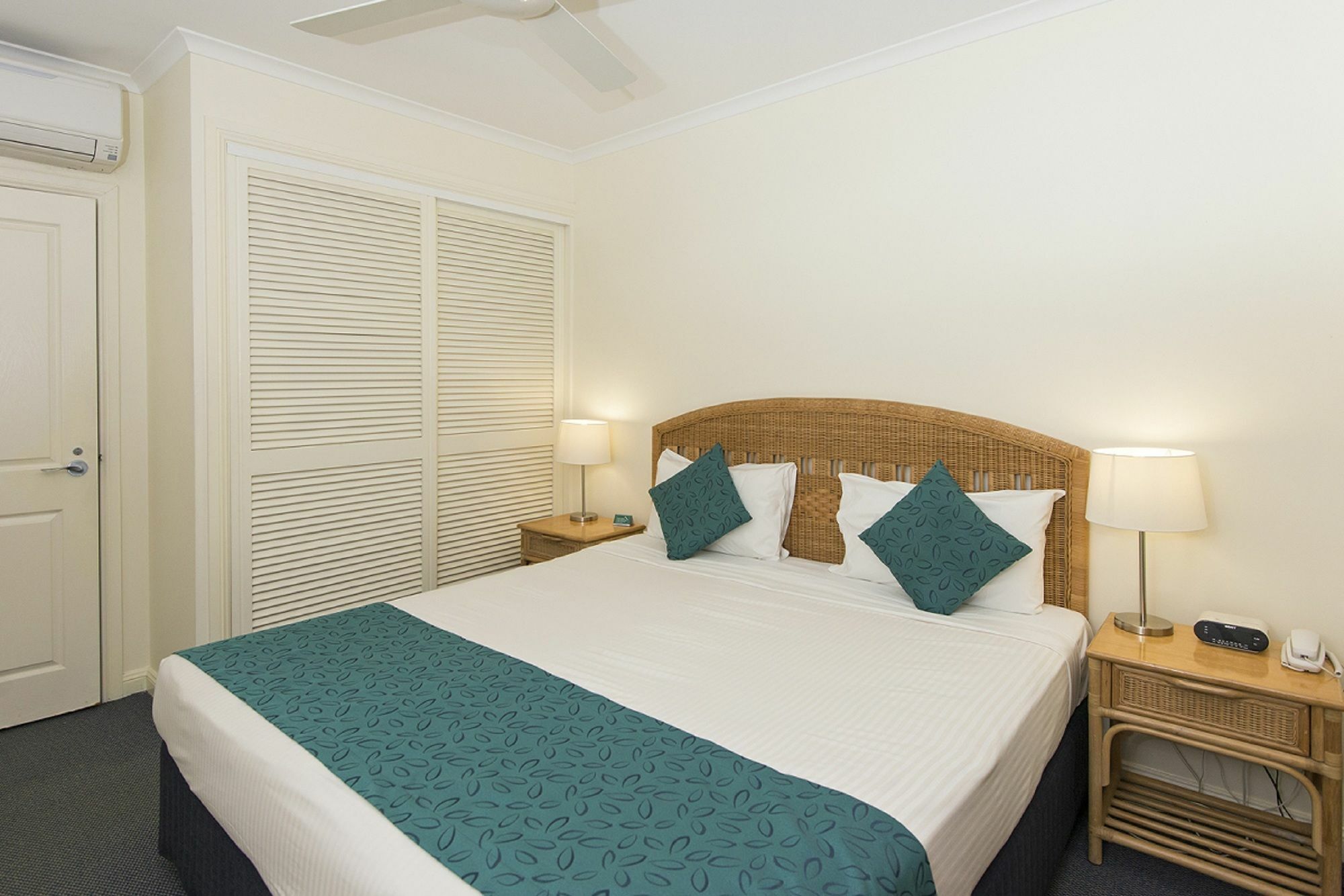 פורט דוגלאס Macrossan House Boutique Holiday Apartments מראה חיצוני תמונה